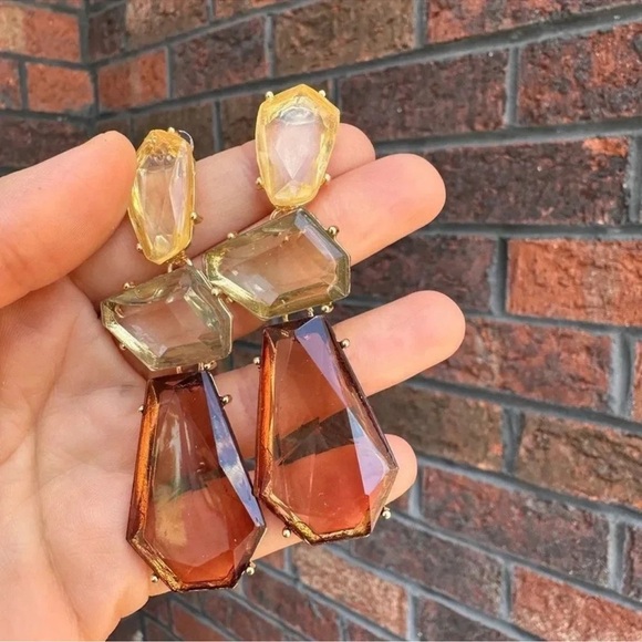 Colorful Resin Drop Earrings - Picture 6 of 8